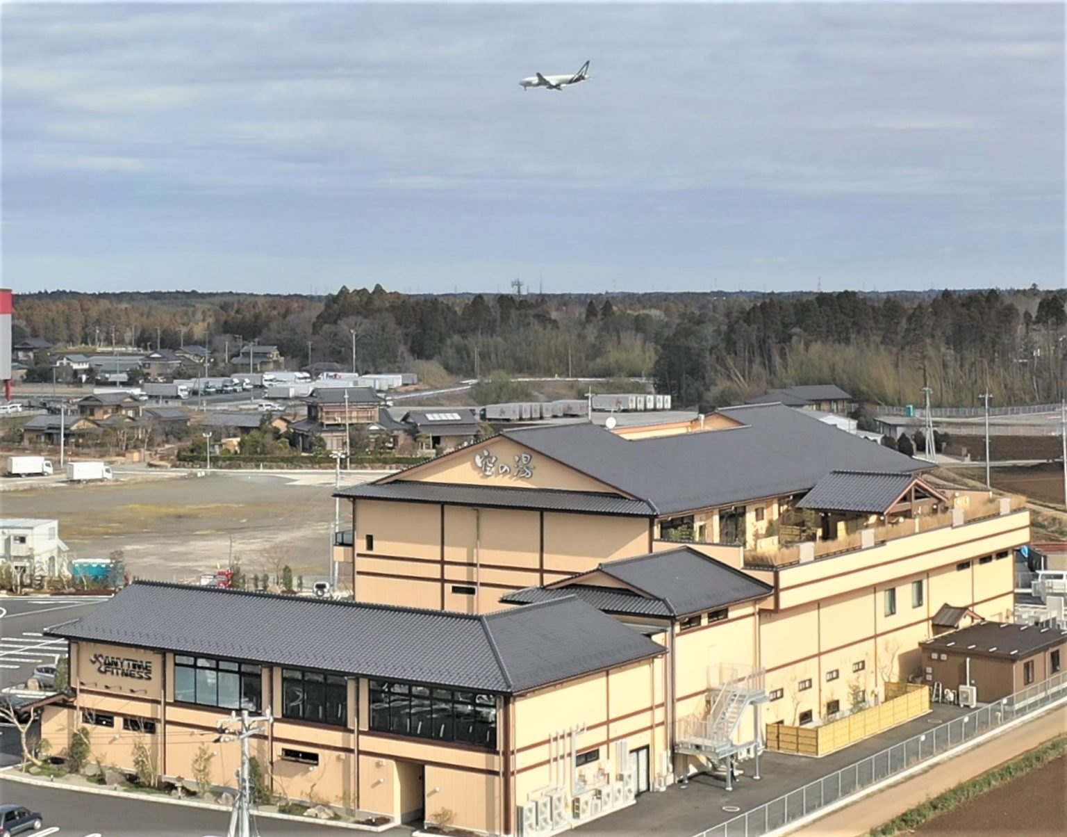 ギャラリーページ公開のお知らせ 成田空港温泉 空の湯（飛行機が見える天然温泉）